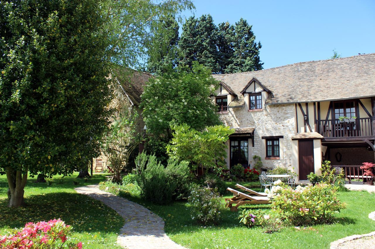 Le Clos Dormont Saint-Étienne-sous-Bailleul Exteriör bild