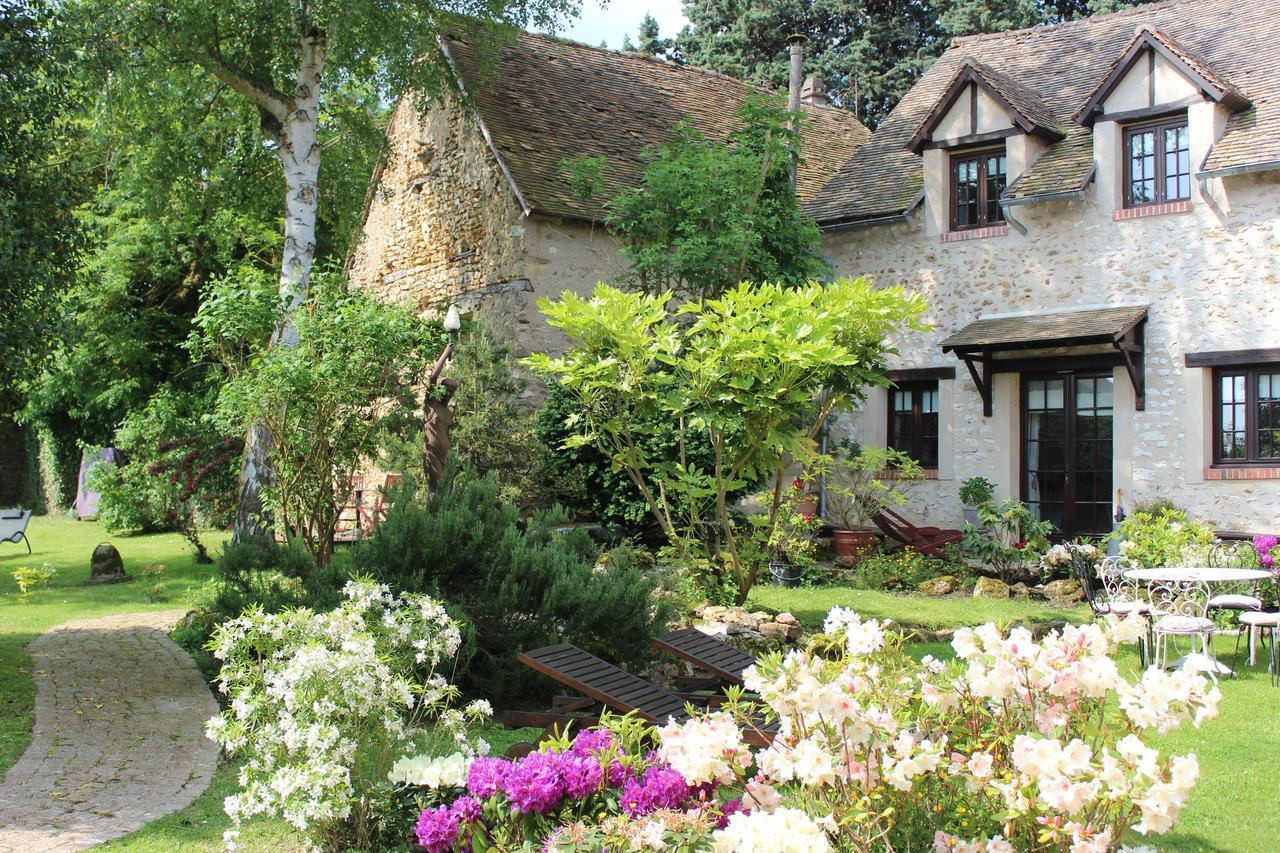 Le Clos Dormont Saint-Étienne-sous-Bailleul Exteriör bild